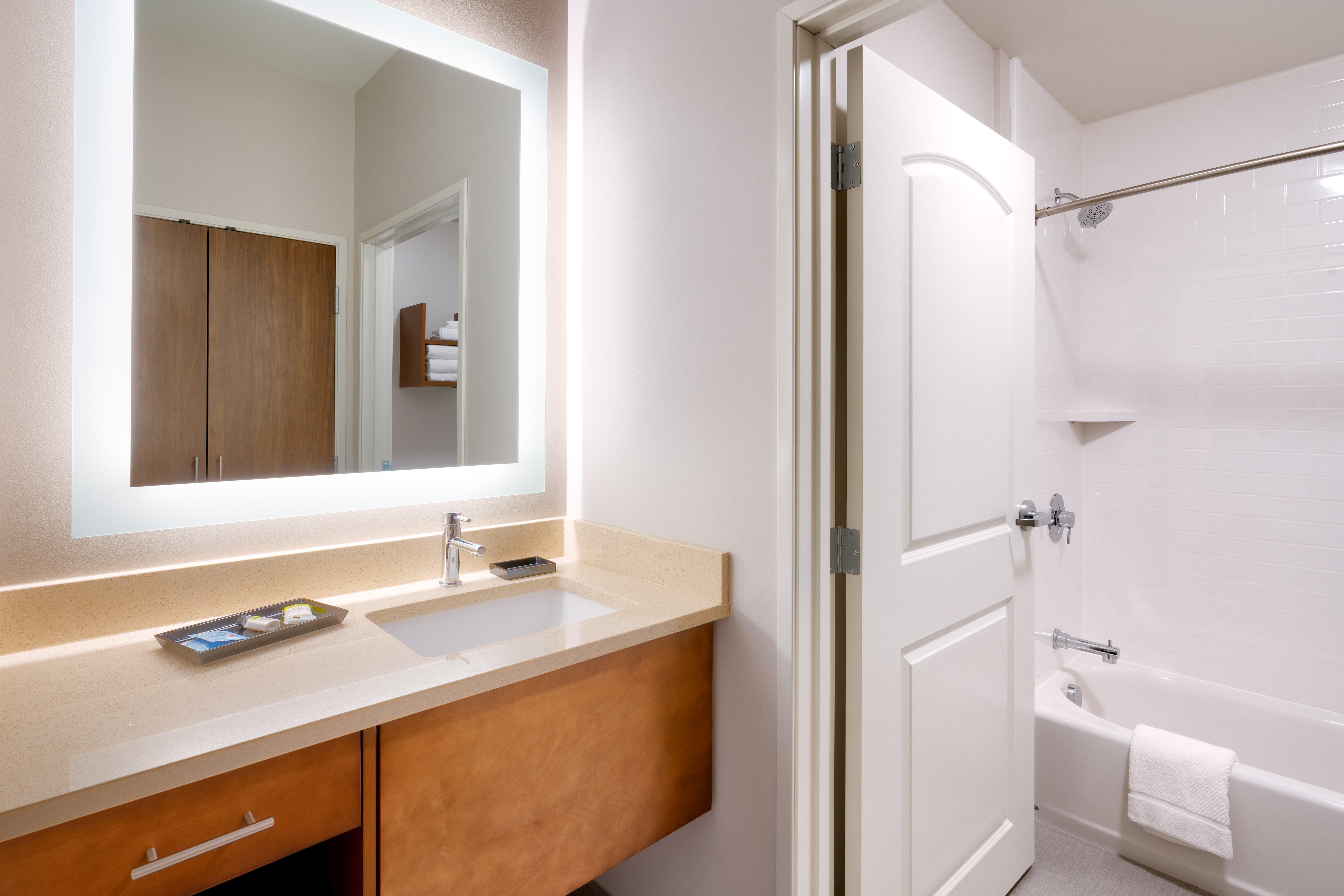 Staybridge - - Traverse Ridge Center By Ihg Hotel Lehi