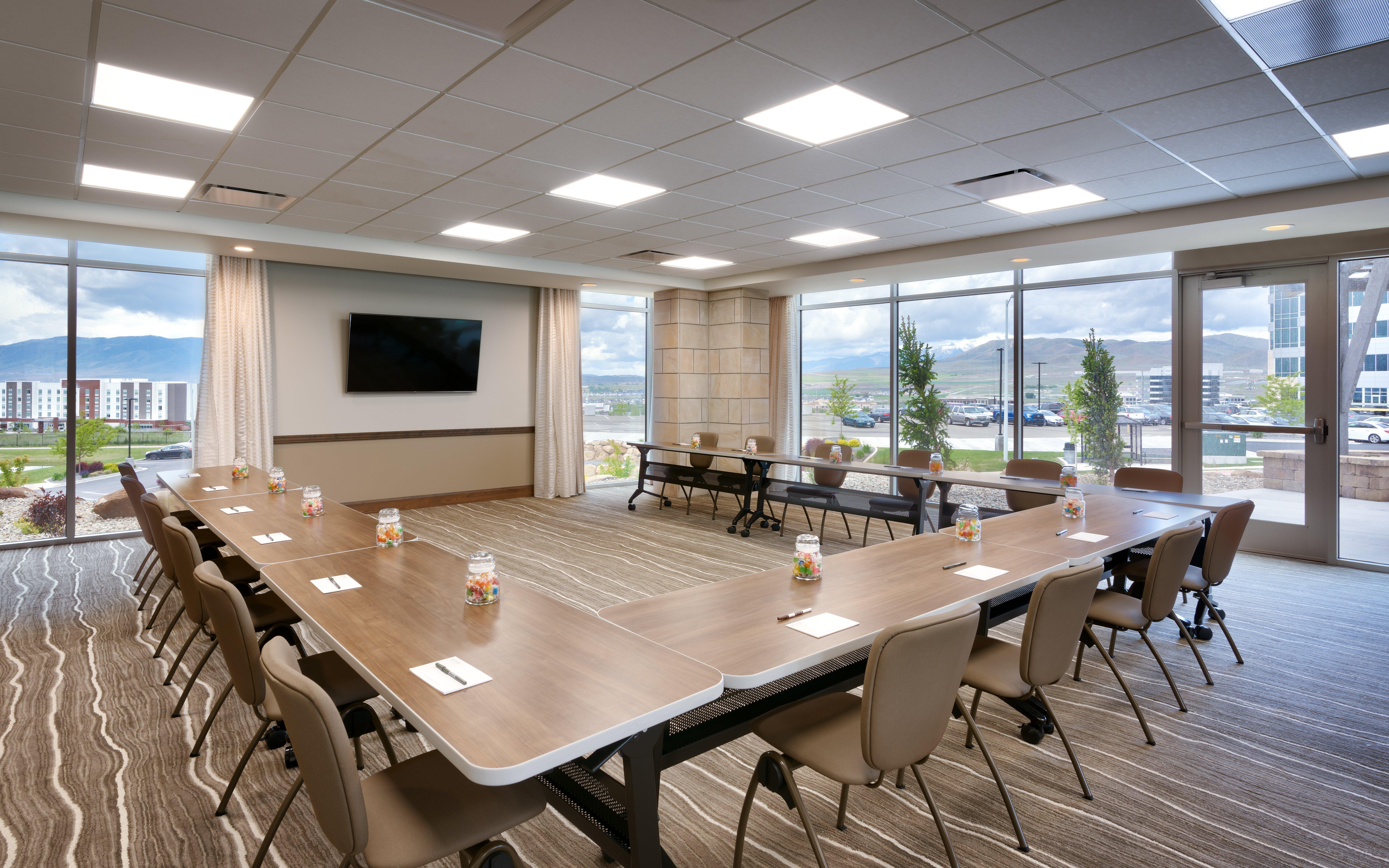 Staybridge - - Traverse Ridge Center By Ihg Hotel Lehi